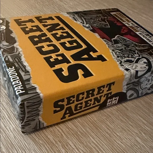 Paladone Secret Agent Game * New in Box * Strategy & Family Fun - Picture 6 of 6